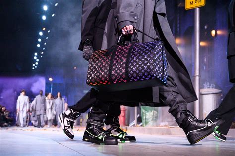 louis vuitton new guards group|LVMH Sells Off.